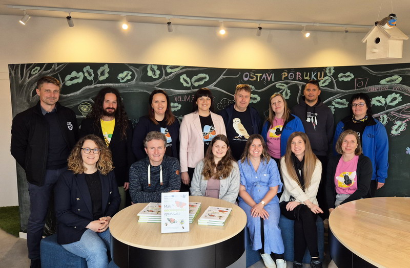 Mala enciklopedija oprašivača